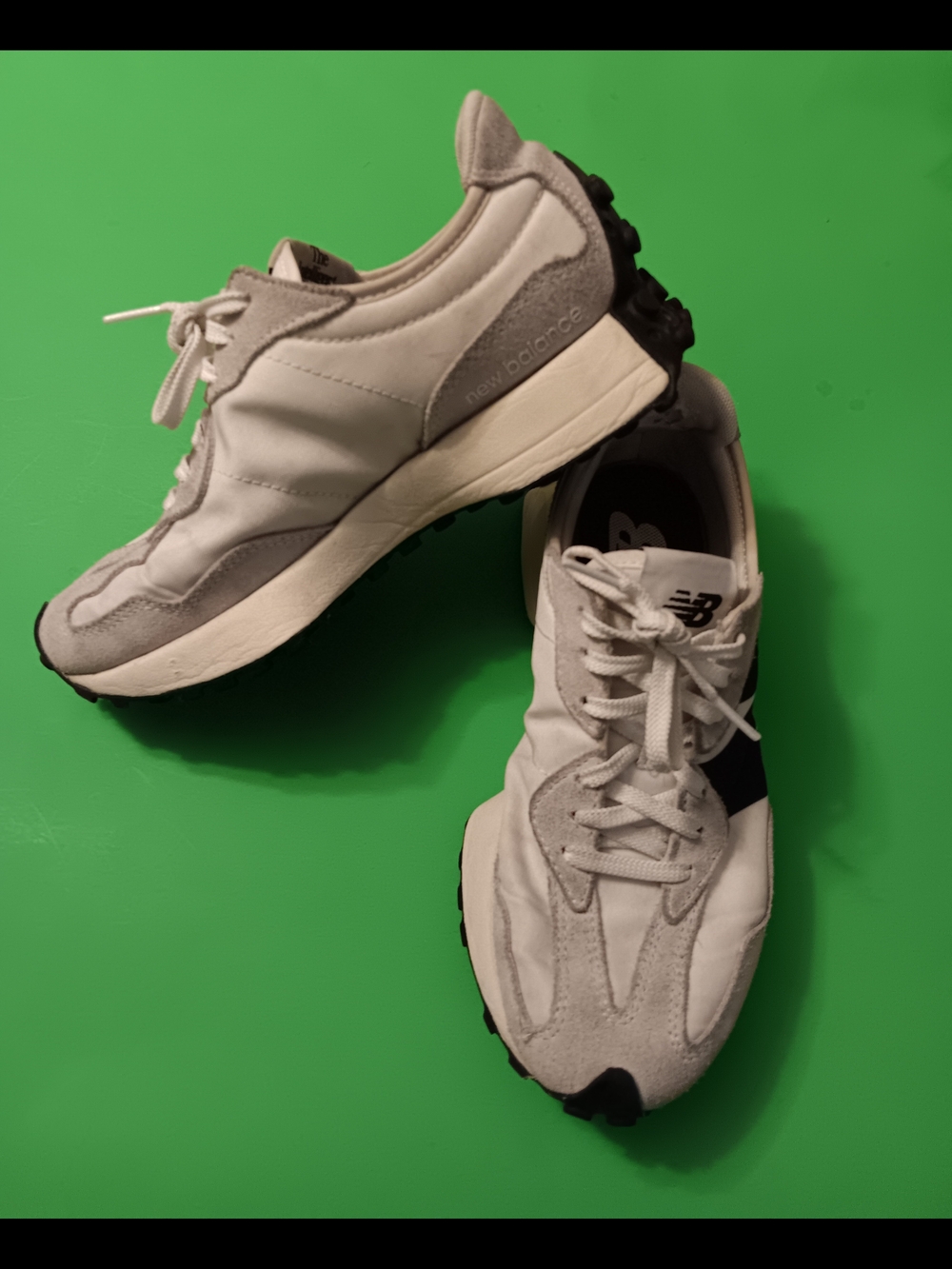 New Balance 327 Shoes/Sneakers (WS327FE) PREOWNED Women's Sz 7 PLEASE READ